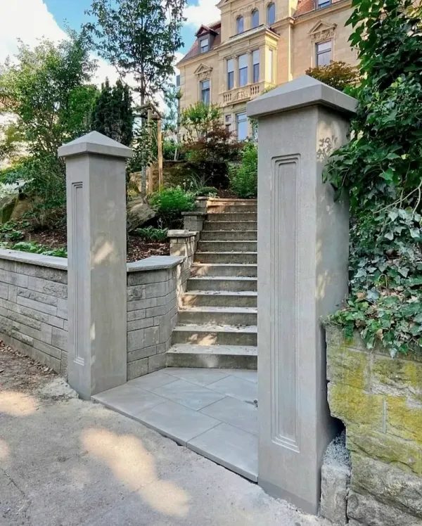 Architectural elements with Brisa natural stone