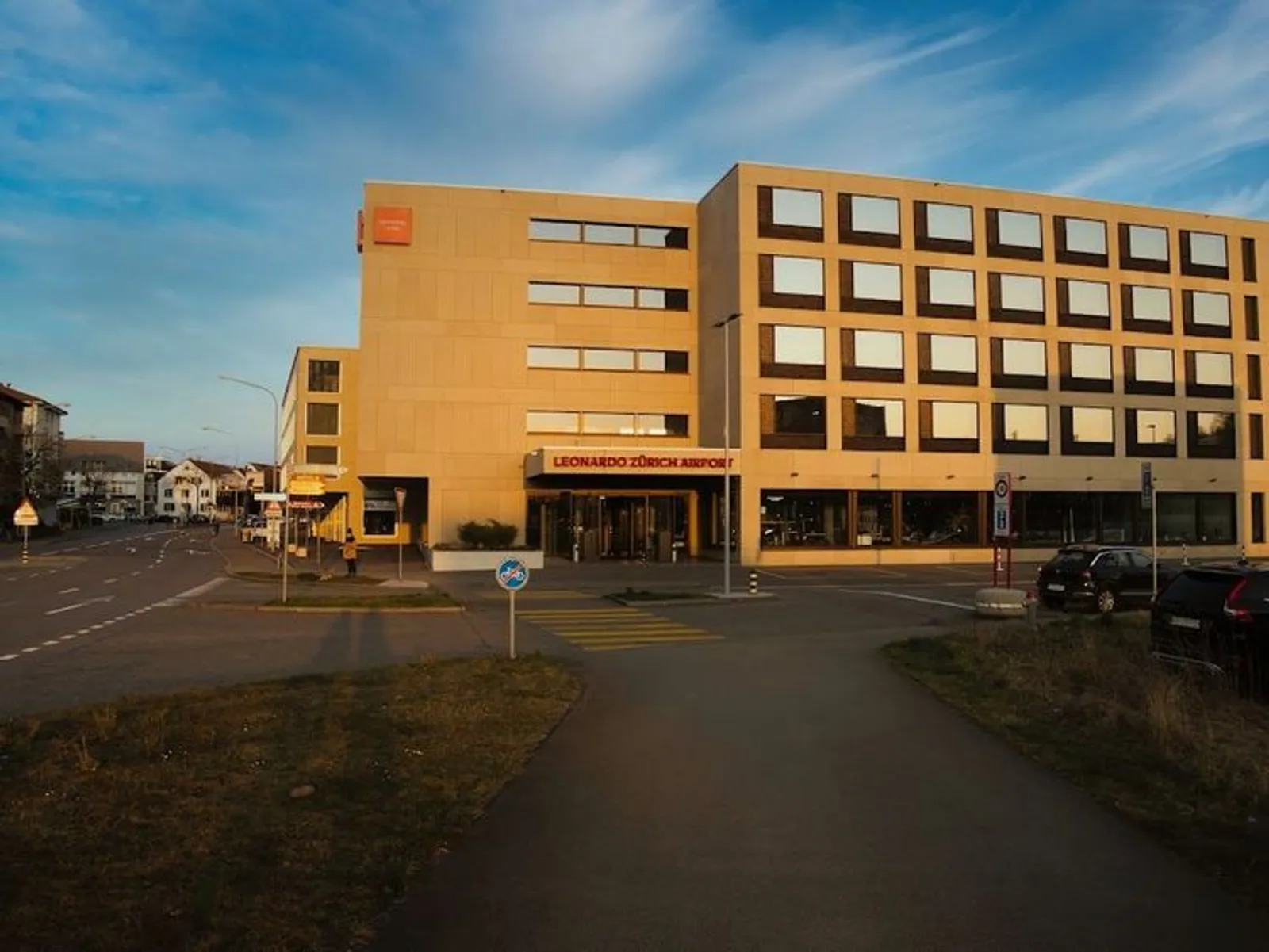 Leonardo Hotel Zúrich Airport - Imagen principal